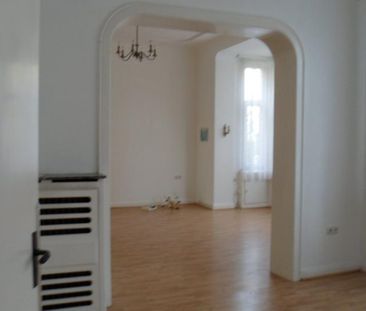 EG-Wohnung in Gründerzeitvilla in HF Zentrum - Photo 1