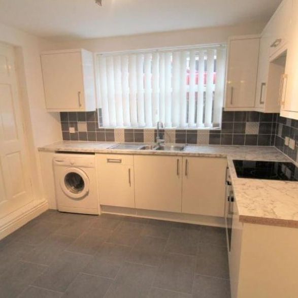 1 Bed Flat, Ullet Road, L17 - Photo 1