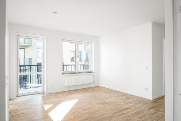 Skogängsvägen, Spånga - Foto 1