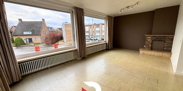 Appartement te huur in Sint-Andries voor € 900 met 3 slaapkamers - Photo 1