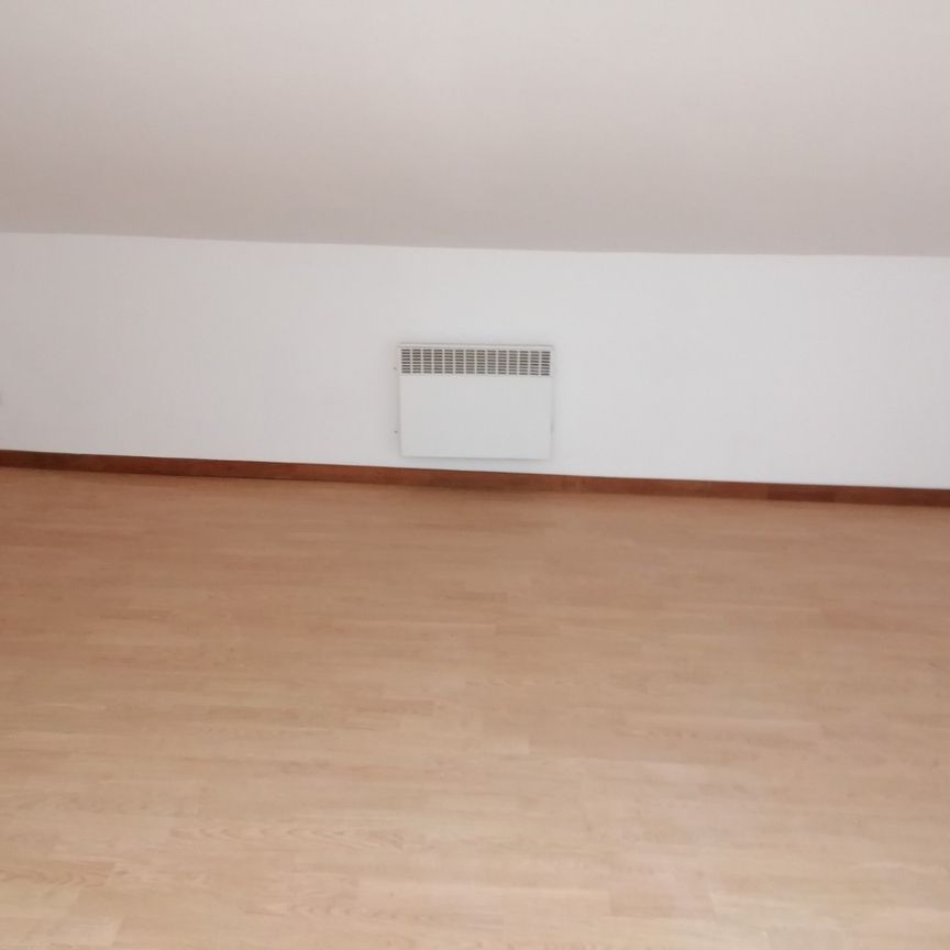 Location Appartement 1 pièce 15m² TOURCOING 59200 - Photo 1