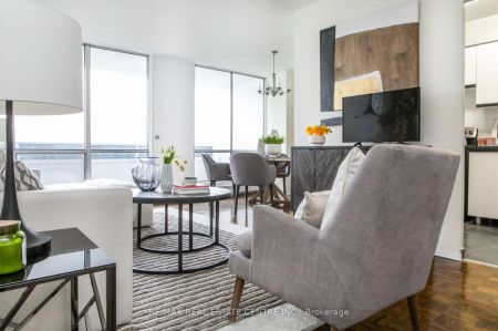 50 Graydon Hall Drive #311 - Photo 5