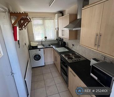 1 bedroom in a house share to rent - Photo 6