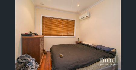 COOLBELLUP HOME IN EXCELLENT LOCATION - Photo 4