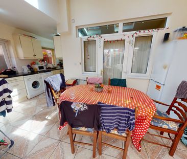 80 Oak Tree Lane Selly Oak - Photo 3