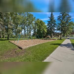 3 Bed 1.5 Bath Townhouse For Rent Sherwood Park - Photo 5