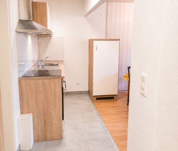 Charming furnished studio - Photo 6