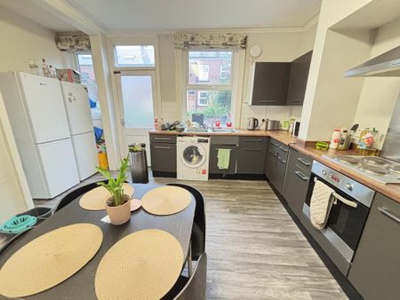 4 bedroom house to rent - Photo 5