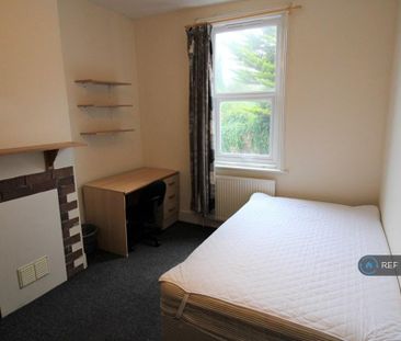 5 bedroom terraced house to rent - Photo 5