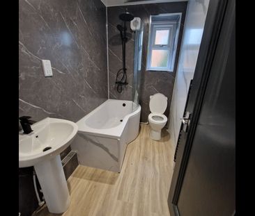 2 Bed Flat, Caroline Place, CH43 - Photo 5