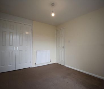 3 bedroom detached house to rent - Photo 4