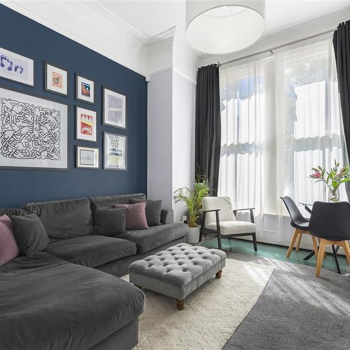 2 bedroom flat to rent - Photo 1