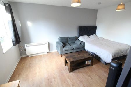 1 bedroom apartment to rent - Photo 2