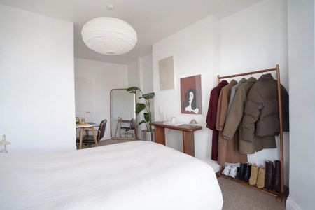 2 bedroom apartment to rent - Photo 4