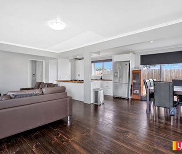 Renovated Family Home - Photo 2