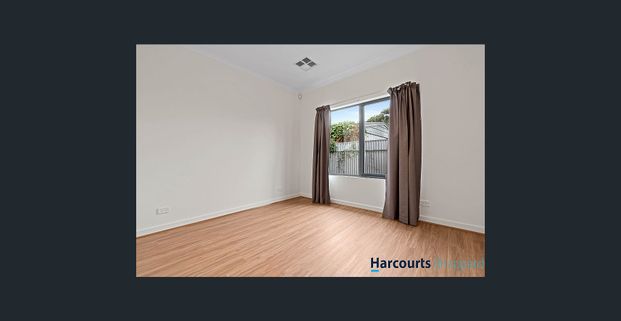 The Perfect Blend of Style, Comfort & Location - Photo 1