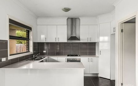 Modern Luxury Living - Photo 4