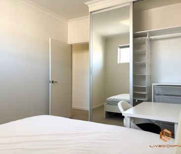 College Park - Photo 6