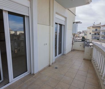 Ενοικιάζεται 2αρι στην περιοχή του Αγίου Θωμά. - Φωτογραφία 6