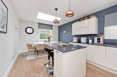 Fulham Palace Road, , SW6 - Photo 4