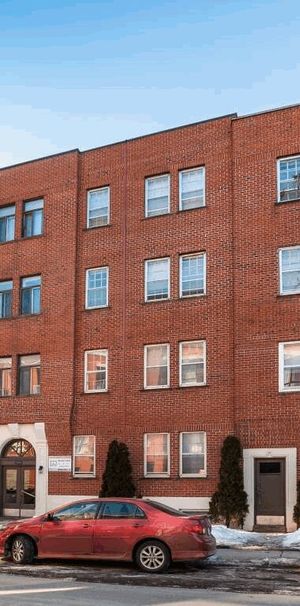 6156-3 - 2384 Avenue Beaconsfield, Montréal - Photo 1