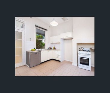 In The Heart Of Marrickville - With Parking ! - Photo 4