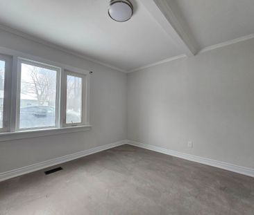 For Lease - 18852 Leslie Street Unit# Side Unit (Facing North), Eas... - Photo 4