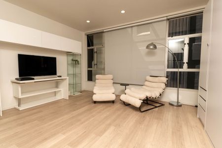 Modern Fully Furnished Studio - Photo 2