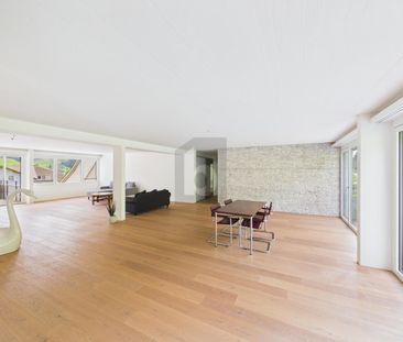 SPACIOUS WITH BALCONY - Foto 3