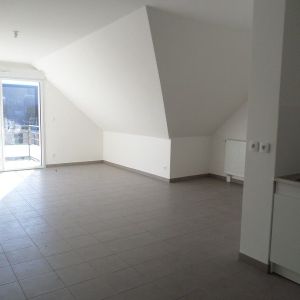 Location Appartement 2 pièces 47m² HONFLEUR 14600 - Photo 2