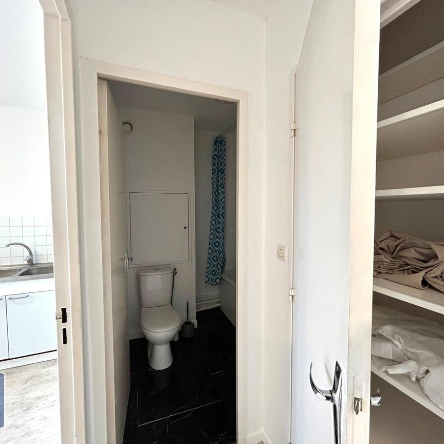 Location Appartement 1 pièce 33m² FIRMINY 42700 - Photo 1