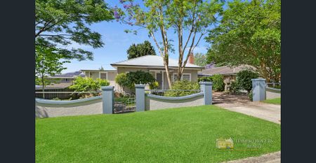 Character & location! - Photo 3