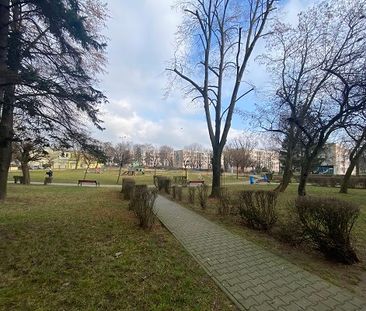 2 pokoje, 33.50m2, III piętro, umeblowane, Os.Kaliniec - Zdjęcie 5