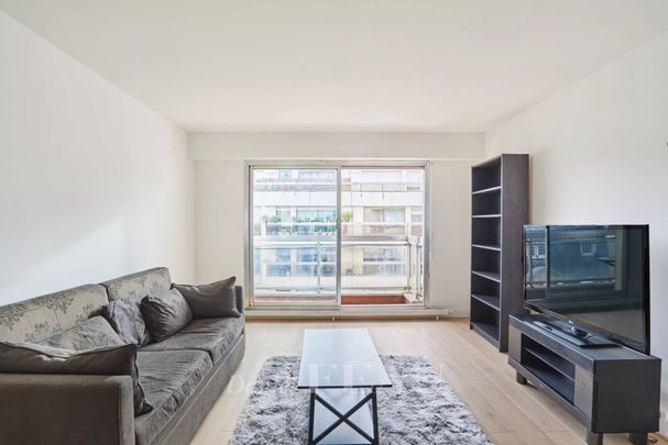 Location appartement, Paris 16ème (75016), 2 pièces, 52.03 m², ref 86422622 - Photo 1