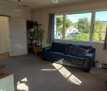 5 Hood Avenue, Heretaunga - Photo 6