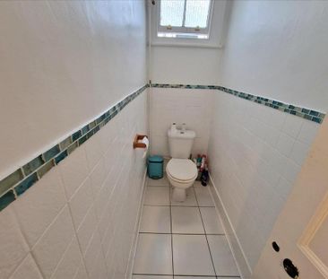House share to rent - Photo 6