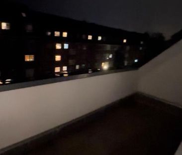 Renovierte 2-Zimmer Wohnung mit EBK + Balkon - Foto 1