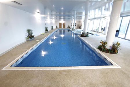 2 bedroom flat to rent - Photo 4