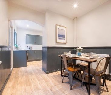 Room 1, 66 Willowbank Gardens, Belfast, BT15 5AJ - Photo 4