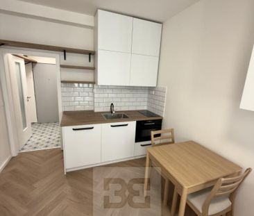 Pronájem bytu 1+kk 23 m2 - Photo 2