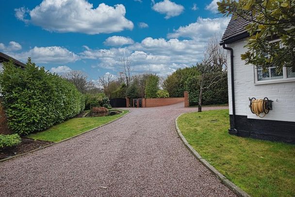 3 bedroom barn conversion to rent - Photo 1