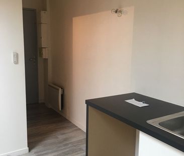 Location Appartement 1 pièce 21m² BORDEAUX 33000 - Photo 1