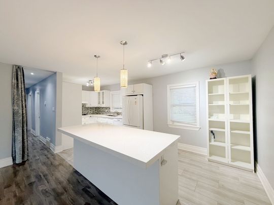 For Lease - 356 Horsham Avenue Unit# Main, Toronto, Ontario - Photo 1