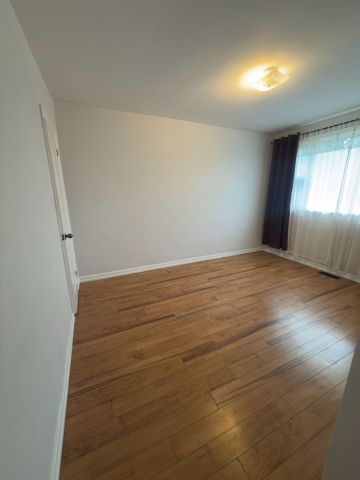 For Lease - 250 Mcconvey Drive, Richmond Hill, Ontario - Photo 5