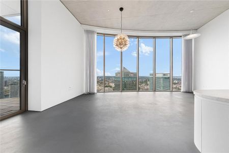 2 bedroom penthouse to rent - Photo 3