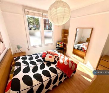 1 bedroom in a house share to rent - Photo 5