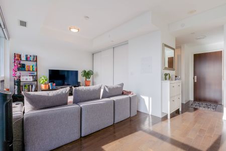 For Lease - 460 Adelaide Street Unit# 1812, Toronto, Ontario - Photo 4