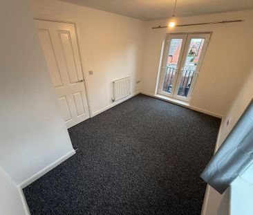 2 bedroom townhouse to rent - Photo 4