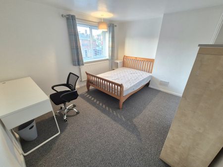 Nasmith Road, Norwich - Photo 4