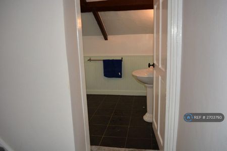 1 bedroom end of terrace house to rent - Photo 4